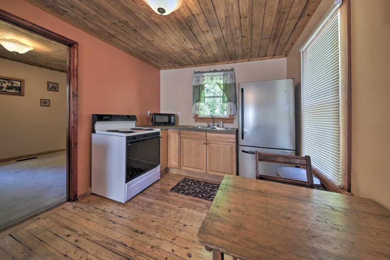Pet-Friendly Cottage With Fire Pit - 3 Mi To Siu! Carbondale Exterior foto