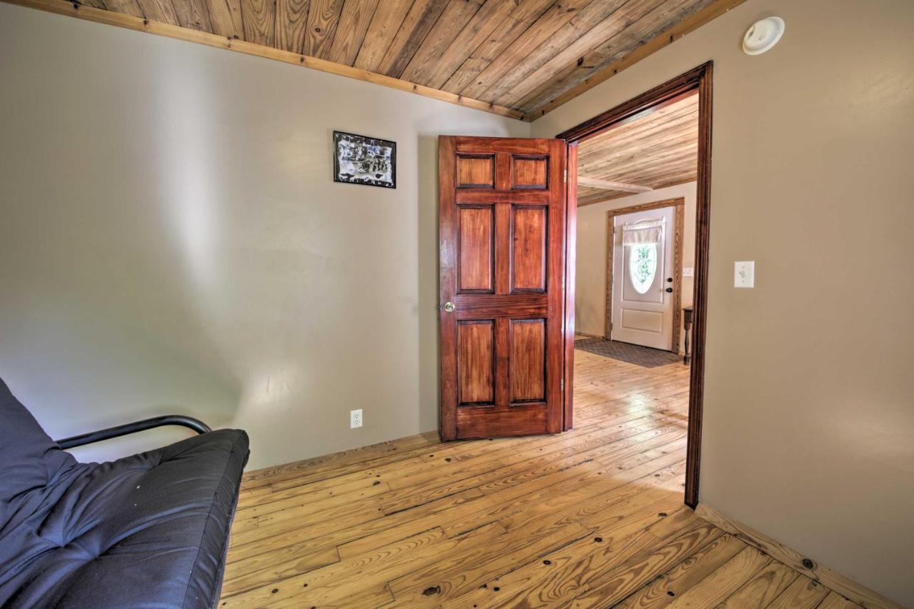 Pet-Friendly Cottage With Fire Pit - 3 Mi To Siu! Carbondale Exterior foto